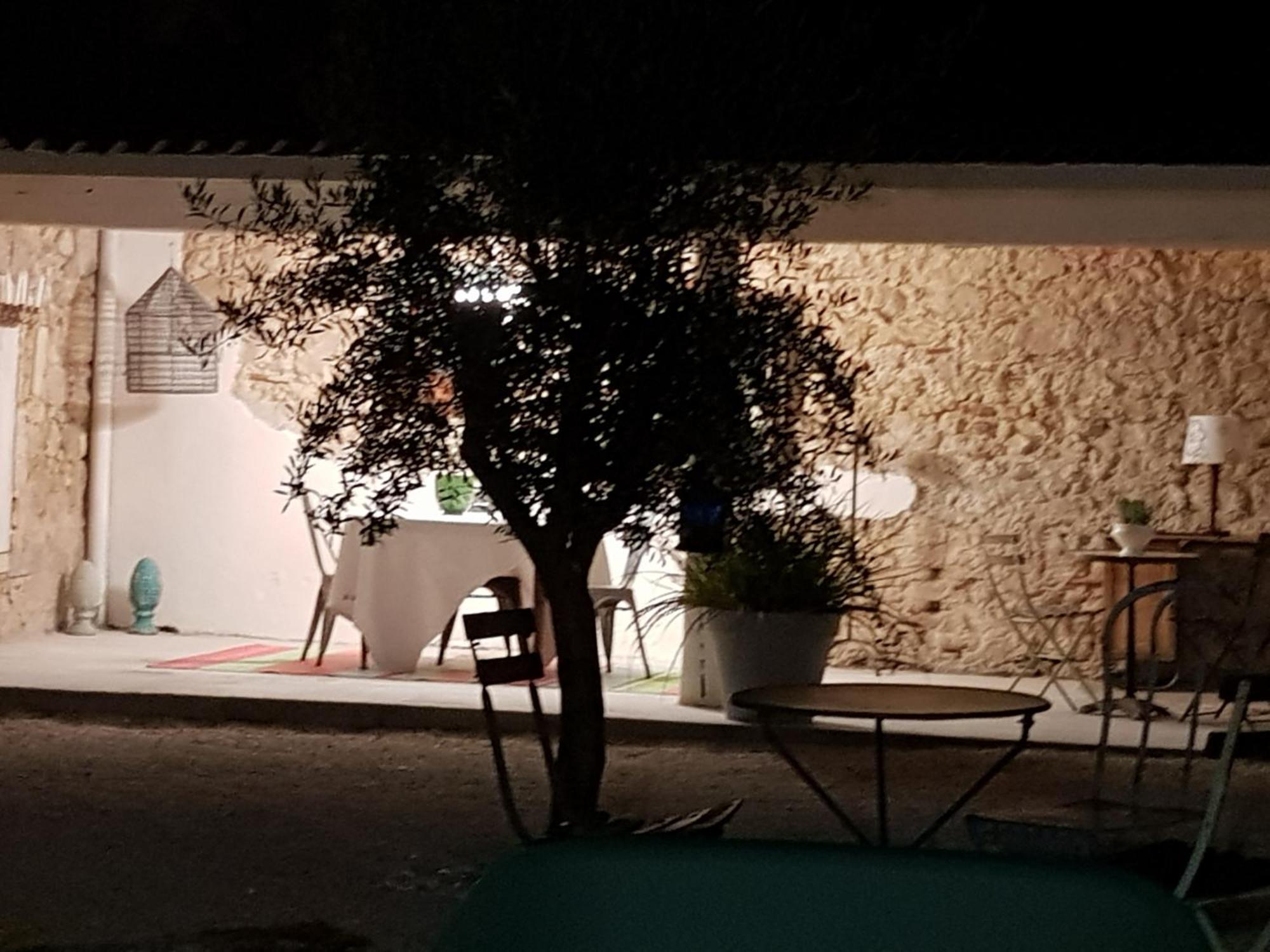La Maison Malabar Villefranche-du-Queyran Exterior foto